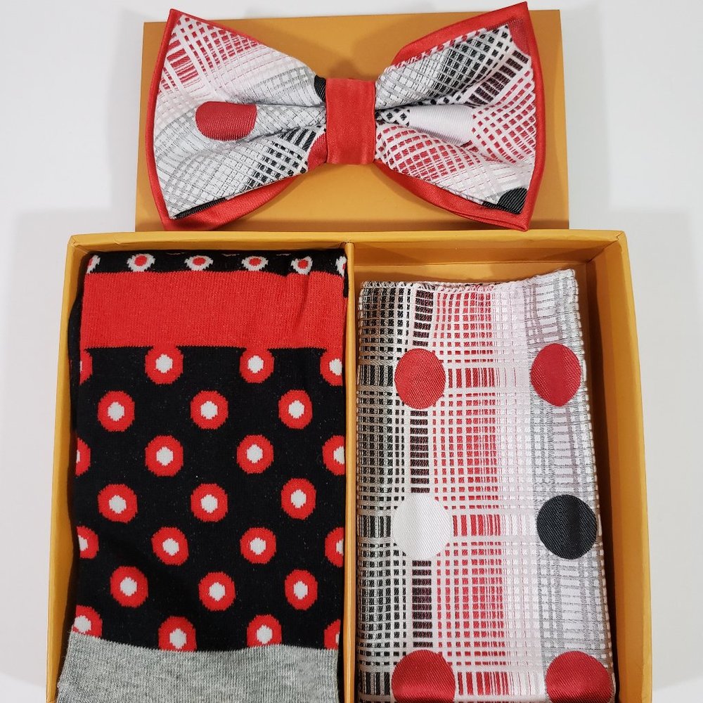 Bow Tie Hanky Socks Box Set by R Lewis RGB004 Red - Picture 1 of 7